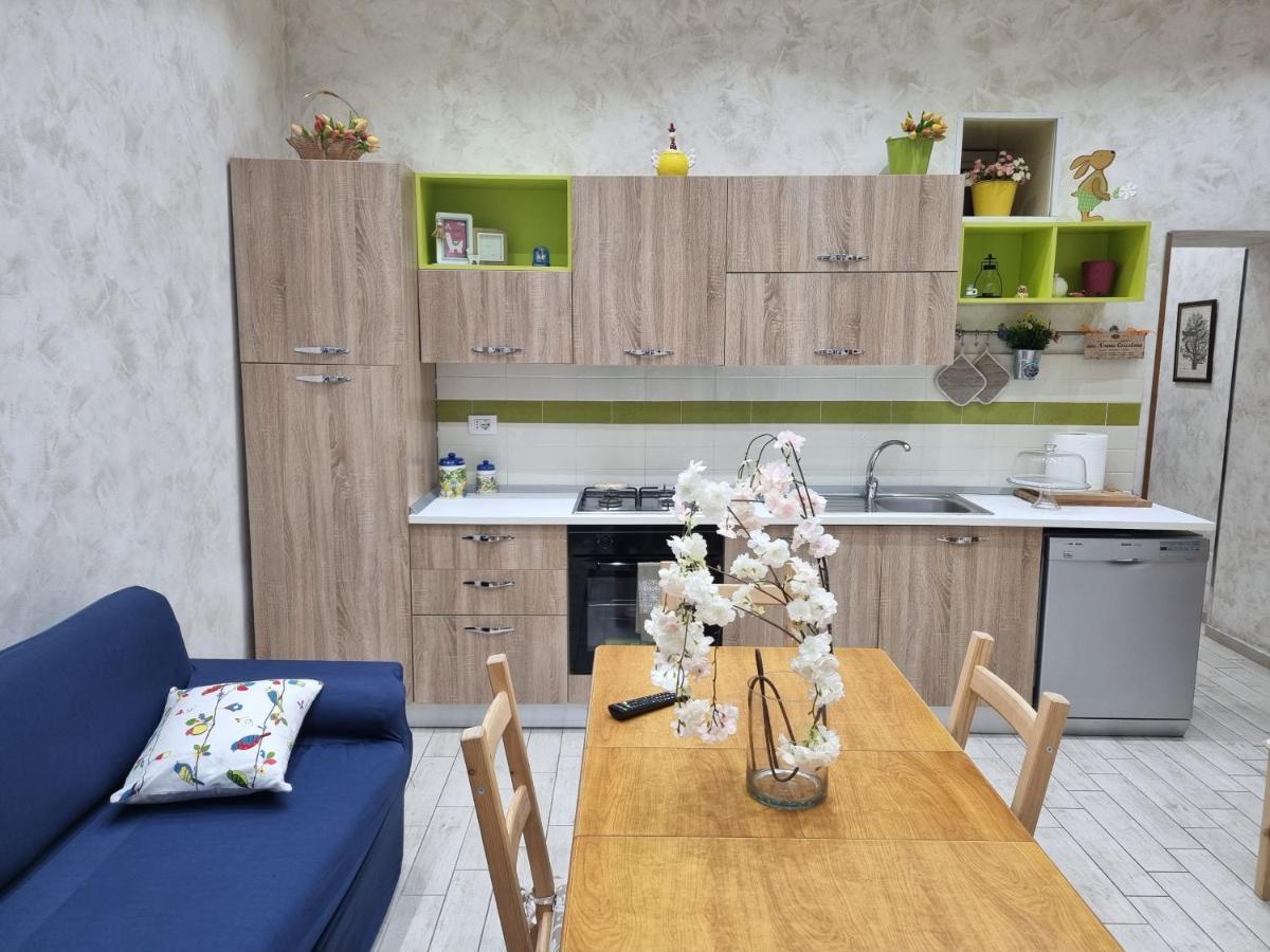 Casa Vacanza Sweet Home 지아르디니낙소스 외부 사진
