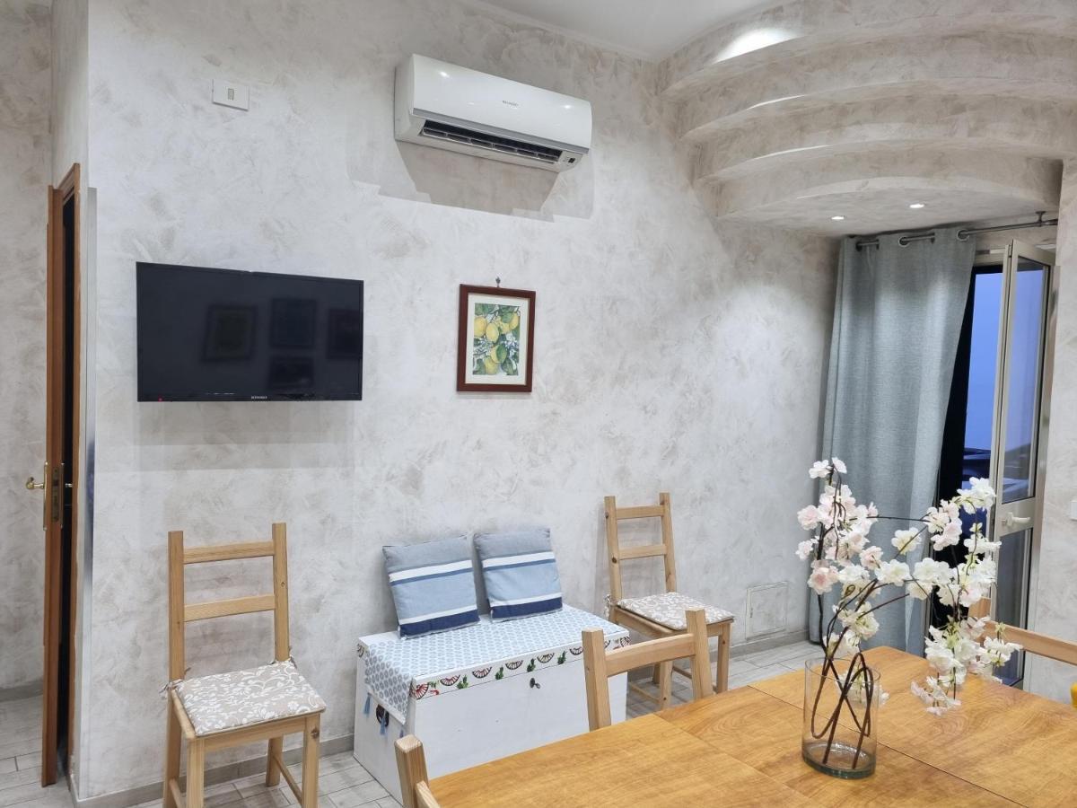 Casa Vacanza Sweet Home 지아르디니낙소스 외부 사진