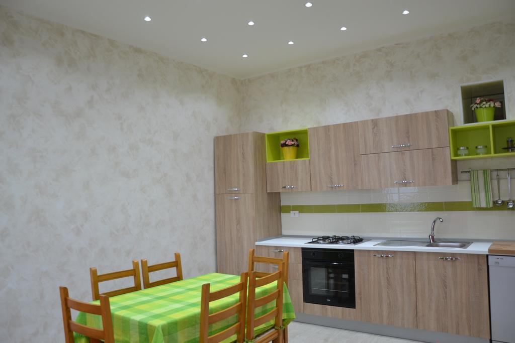 Casa Vacanza Sweet Home 지아르디니낙소스 외부 사진