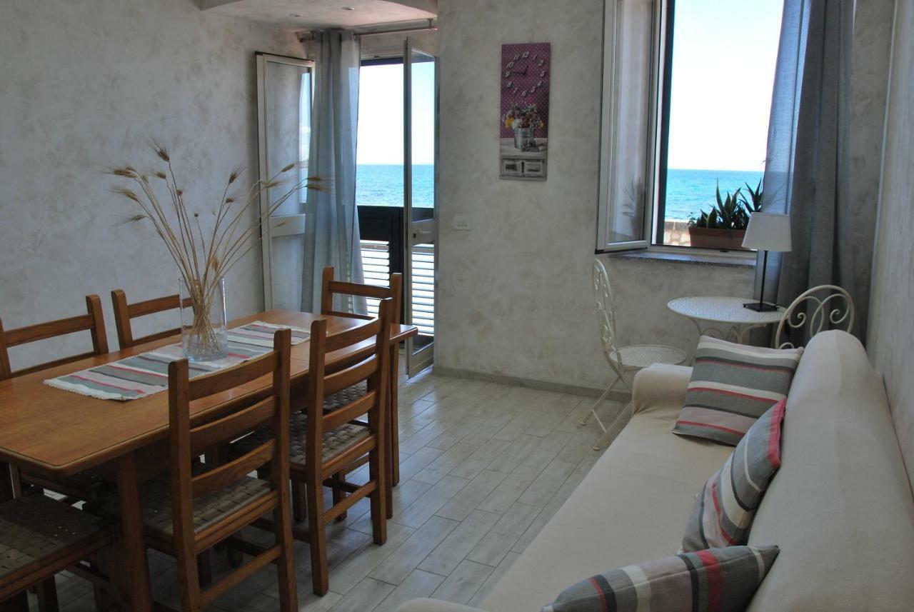 Casa Vacanza Sweet Home 지아르디니낙소스 외부 사진