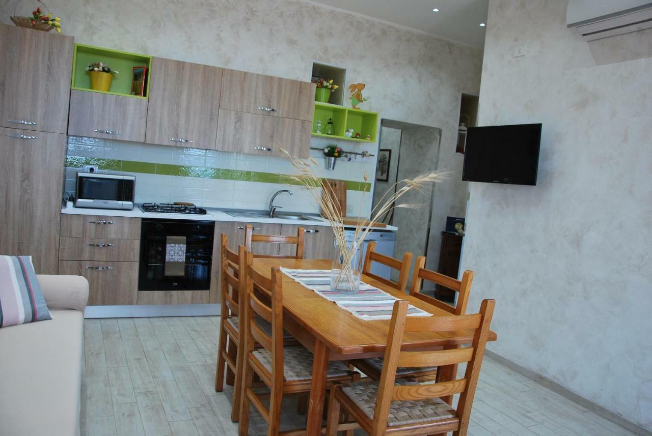Casa Vacanza Sweet Home 지아르디니낙소스 외부 사진